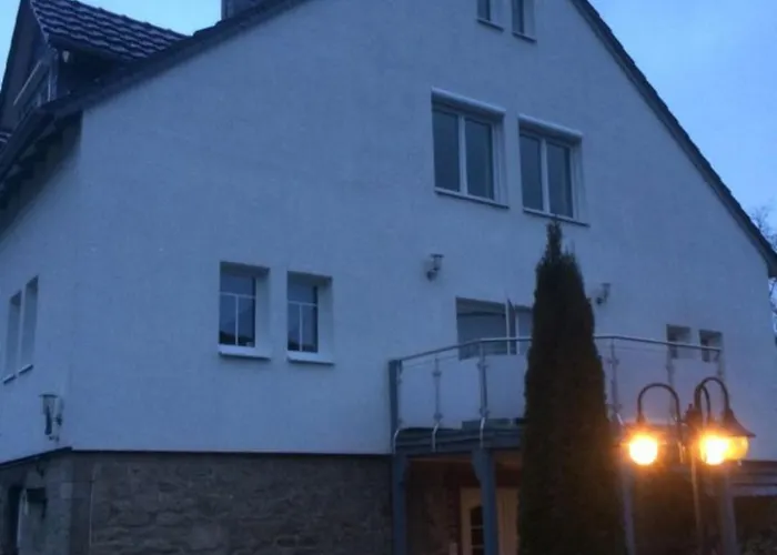 Schoene Mit Whirlpool Und Sauna * Homberg (Ohm)