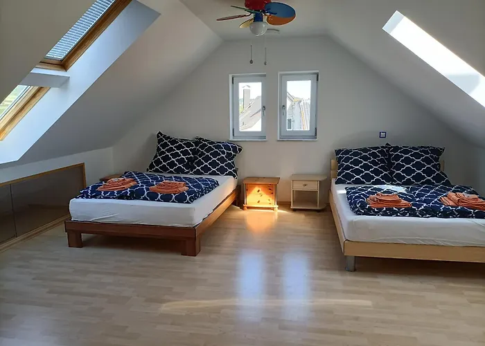 Schoene Mit Whirlpool Und Sauna Homberg (Ohm)